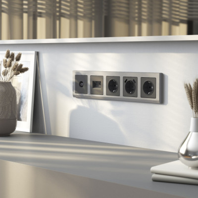 Розетка Встраиваемые механизмы графит матовый W1183064